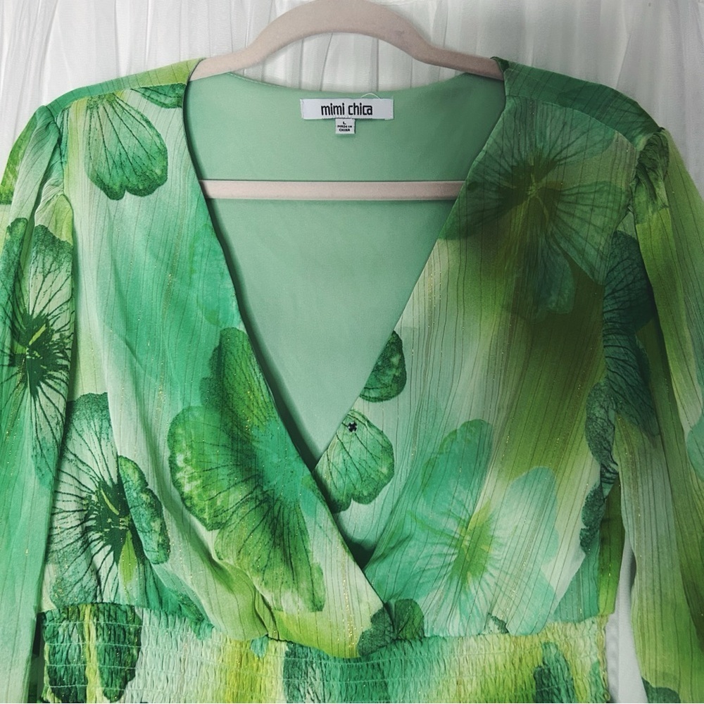 Mimi Chica Green V-Neck Sundress with 3/4 Bishop Sleeves - Picture 3 of 3